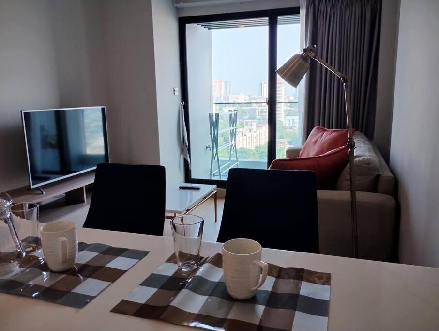 Astra Sky River Luxury 1b1bcondo Chiang Mai