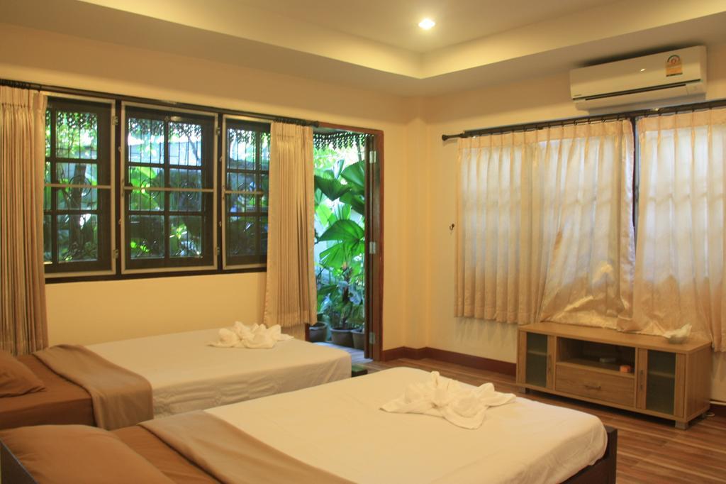 Hotel Ganesha House 3*