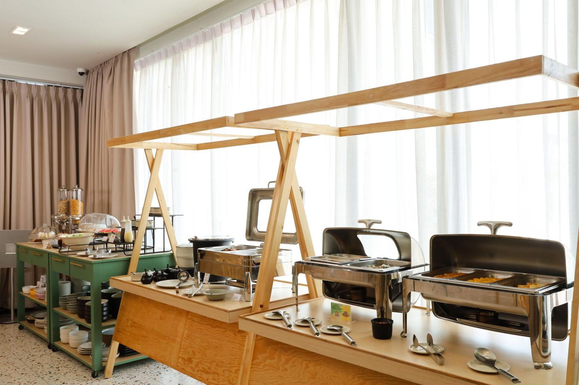 The Rise Hotel, - Sha Extra 4* Chiang Mai