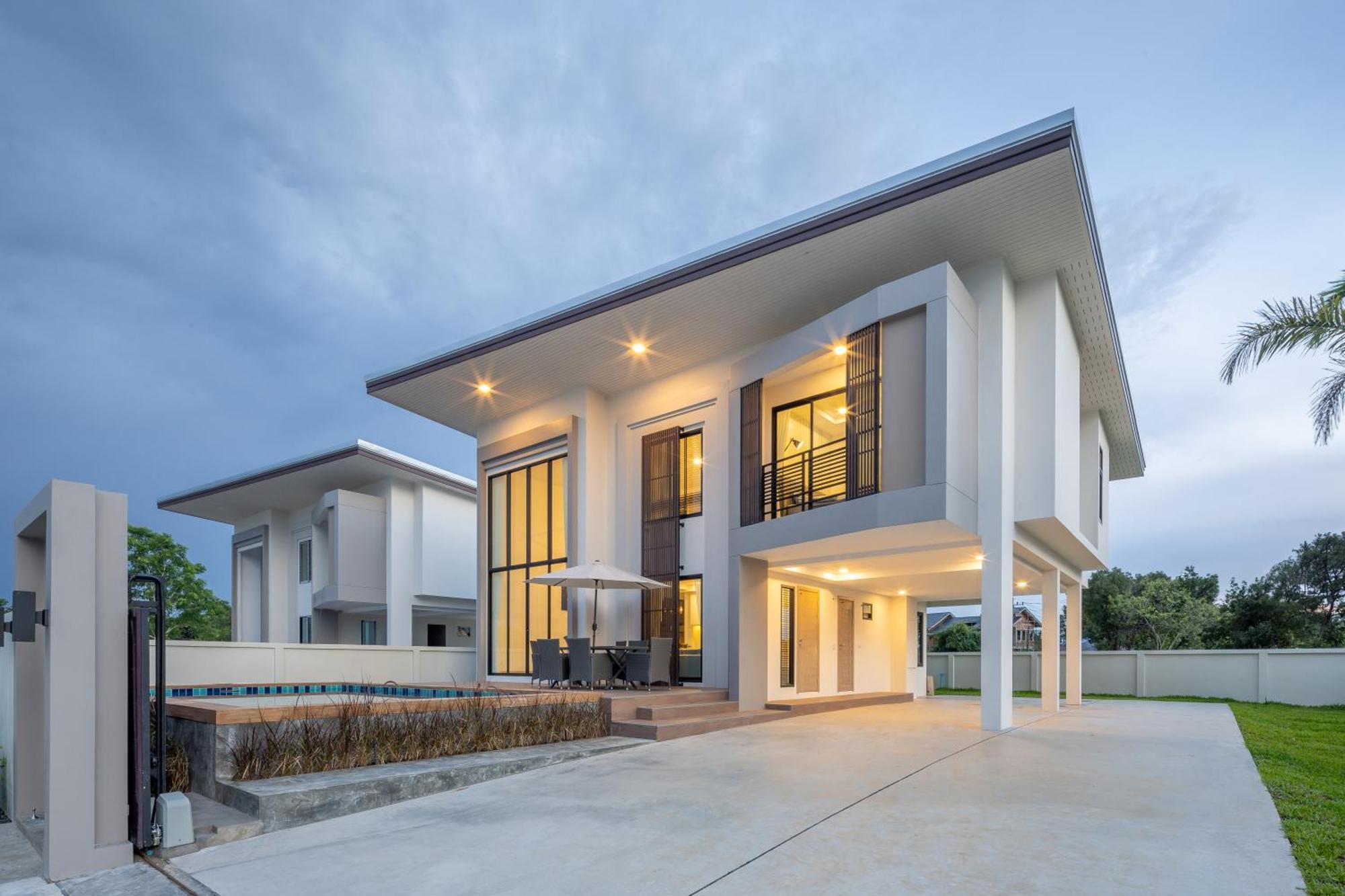 Luxury Pool 3 Bedrooms 5kms To Festival Villa