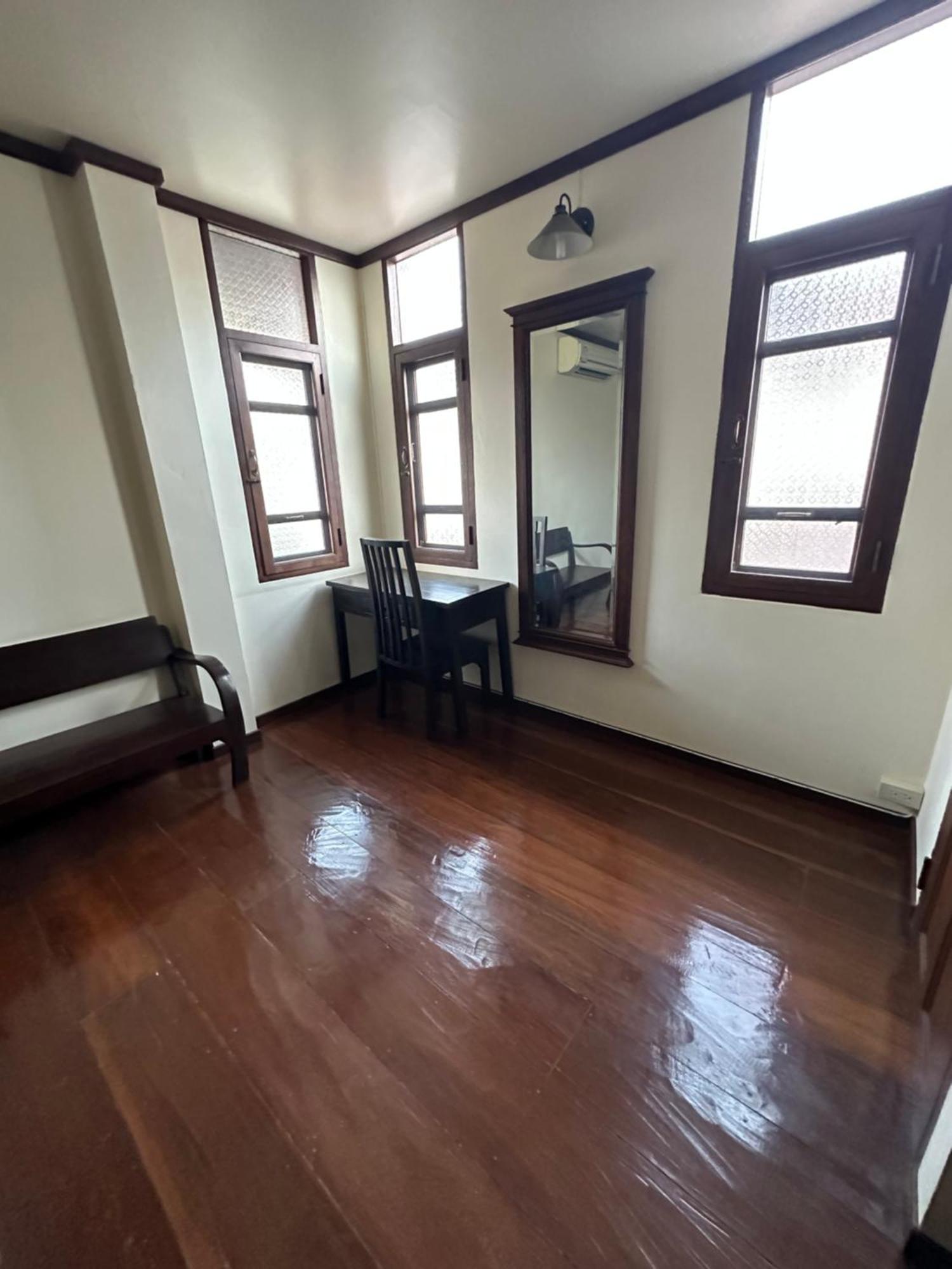 Guest house Sj House *
