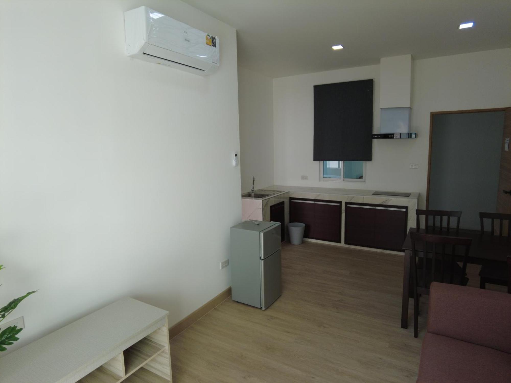 D Village Condominium Aparthotel Chiang Mai