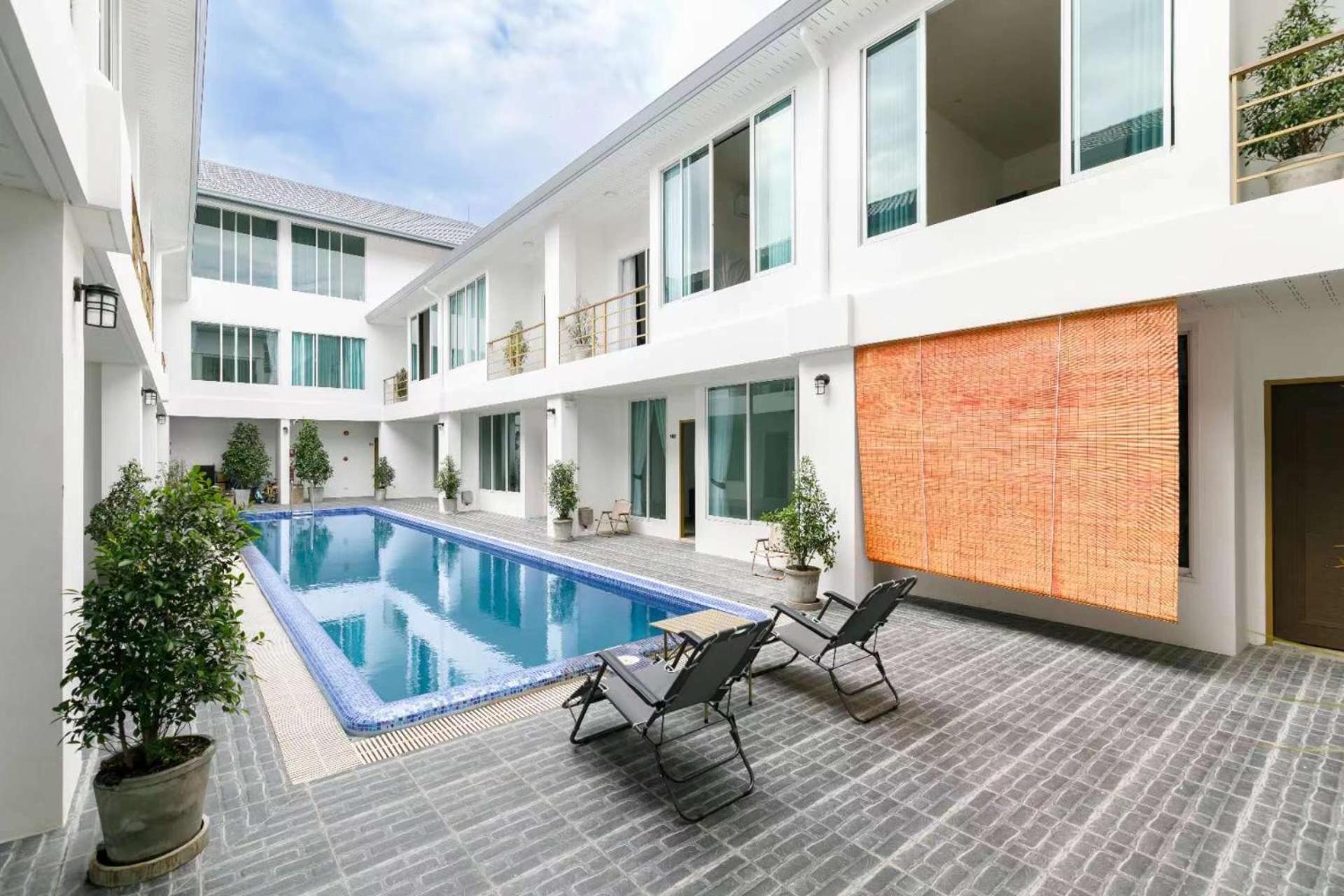 Aparthotel D Village Condominium
