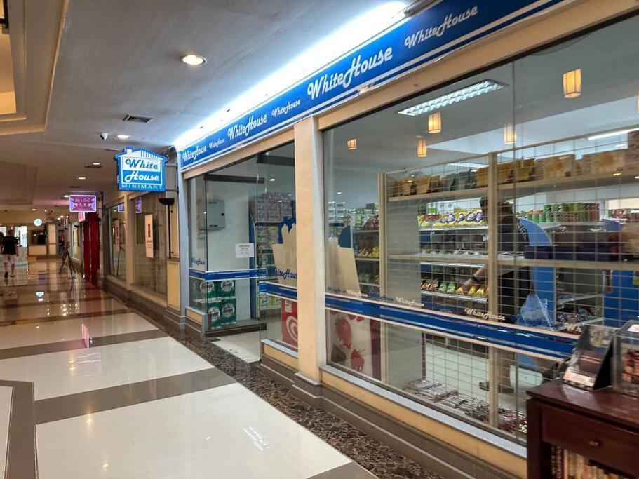 Nimman,shopping Area,mountain View,convenient Apartment Chiang Mai