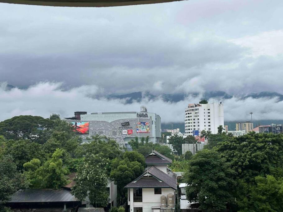 Apartment Nimman,shopping Area,mountain View,convenient *