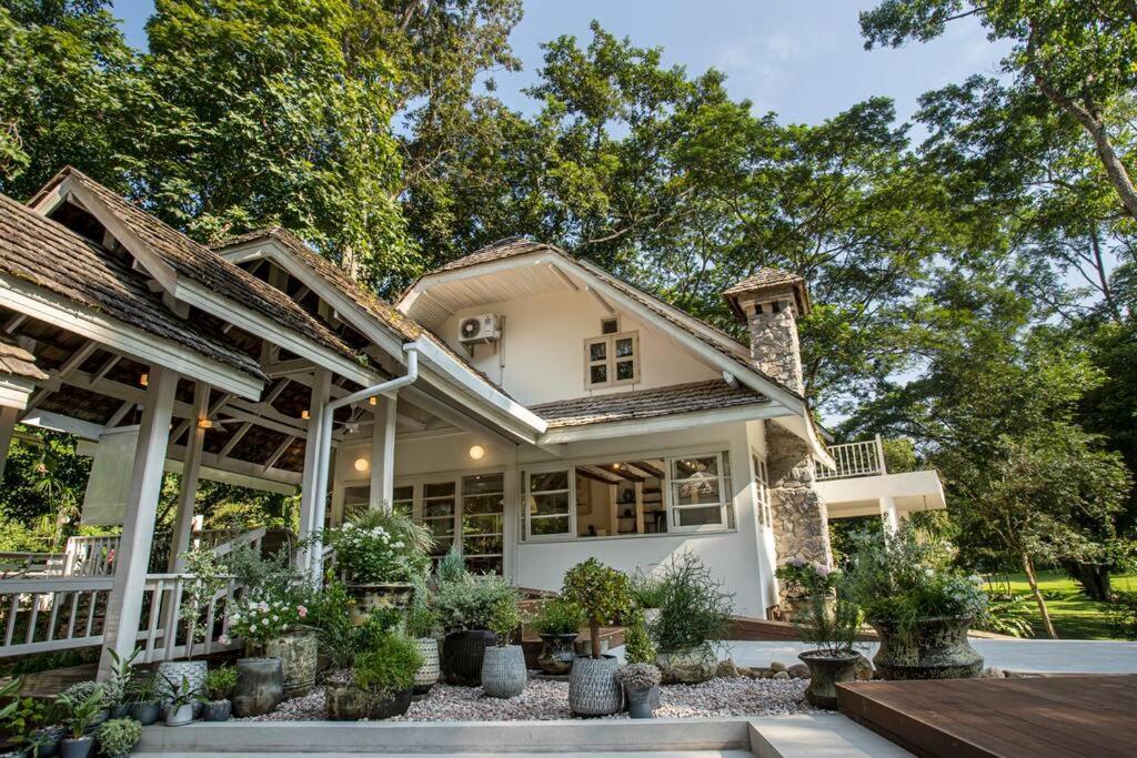 Vale - Luxury Mountain Retreat Villa
