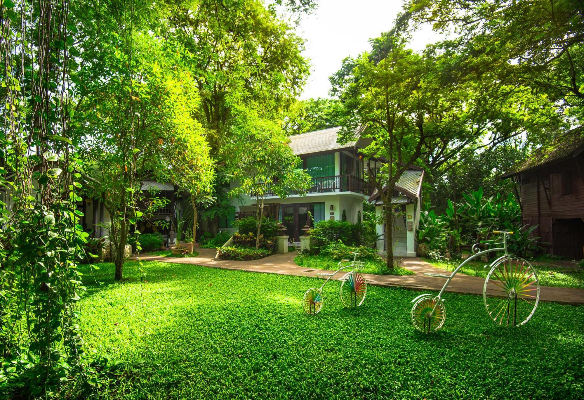 E-outfitting Doikham Resort 4*