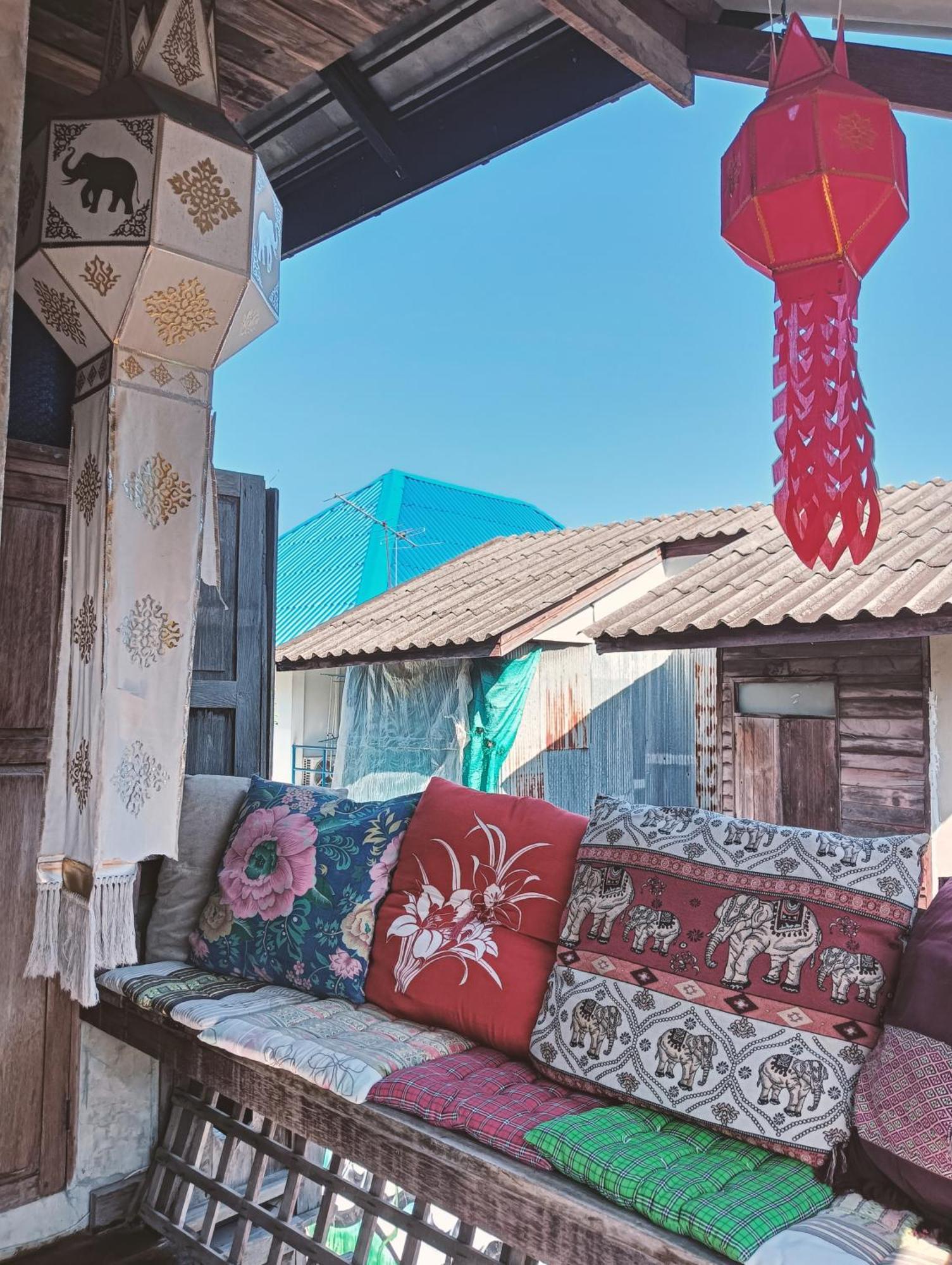 Huen Chiang Man Hostel *