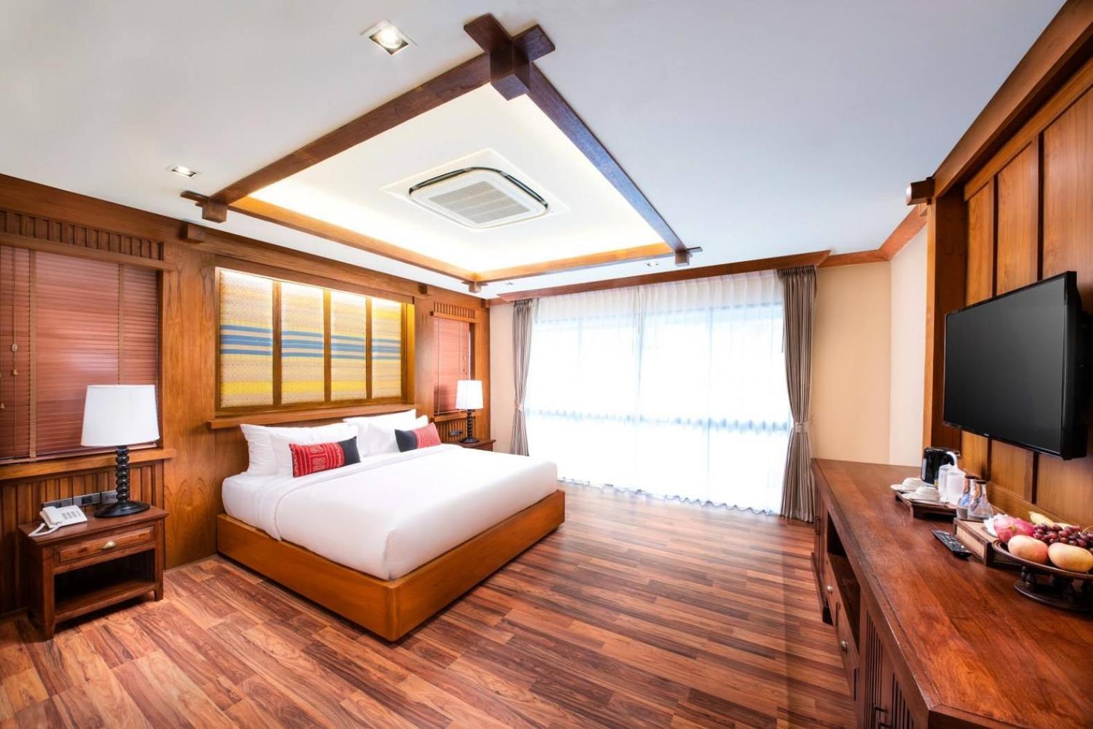 Phra Singh Village Hotel