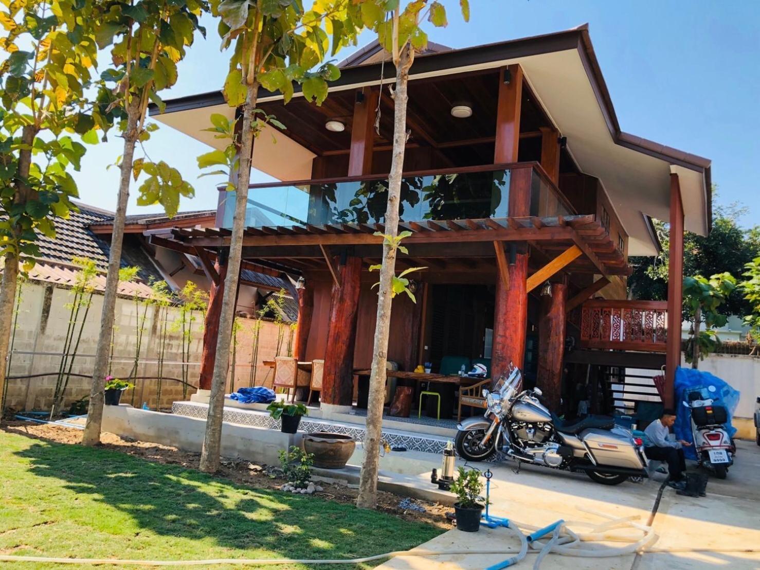 188 Teak House บ้านต้นสัก