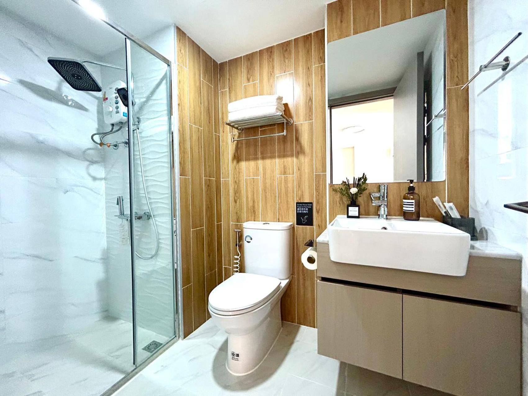 Homestay 3 Min Walk To Festival, Infinity Pool, 1 Bedroom 1 Bathroom Chiang Mai