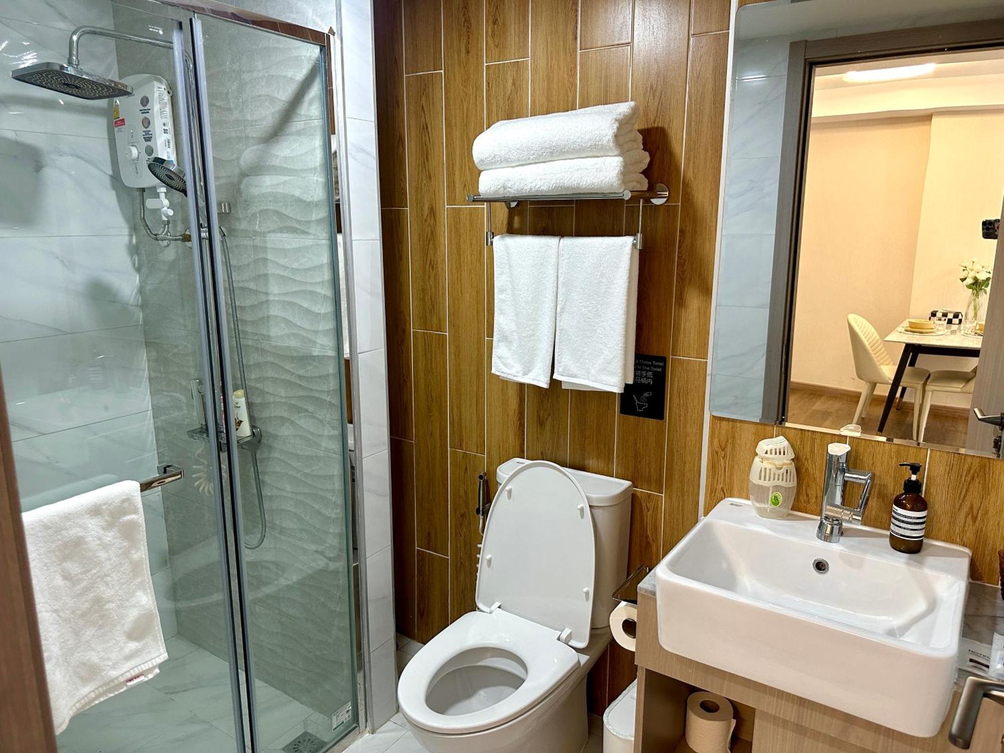 3 Min Walk To Festival, Infinity Pool, 1 Bedroom 1 Bathroom *