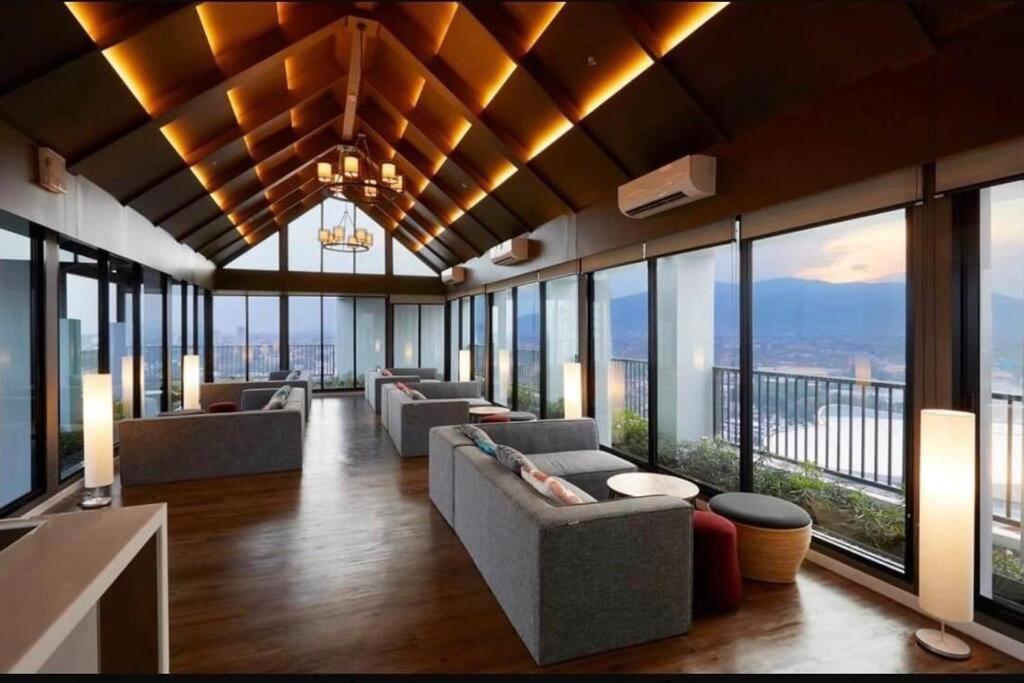 Apartamento Escent Chiangmai F17 *