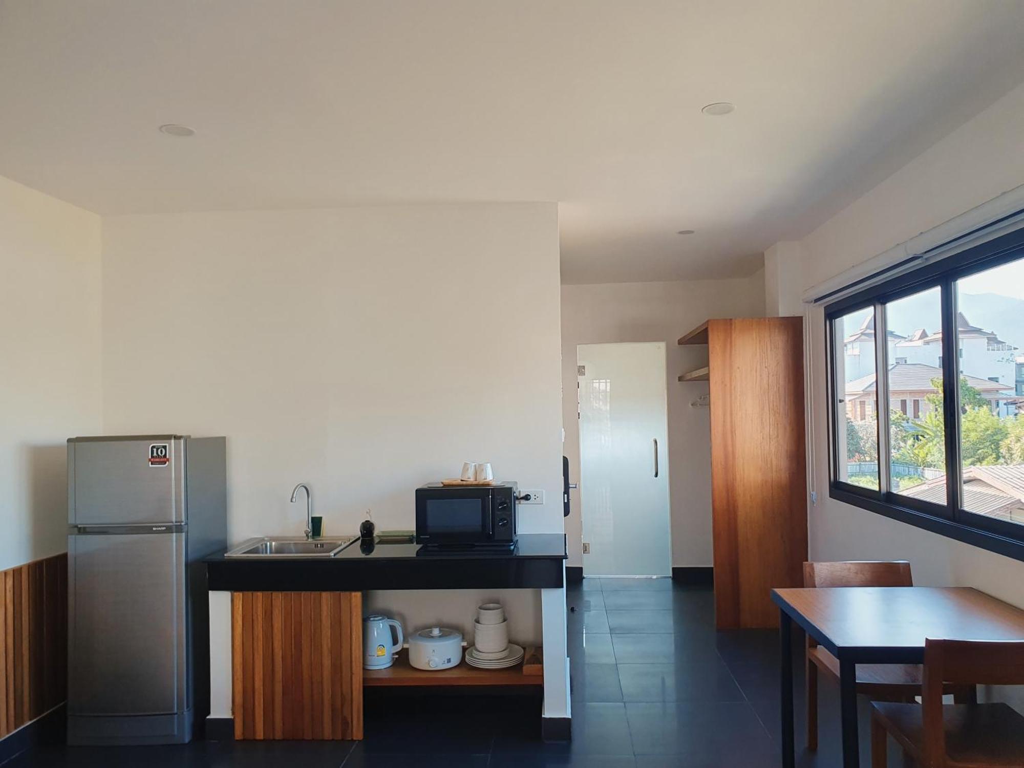 The Sila - Intrawarorot Apartment