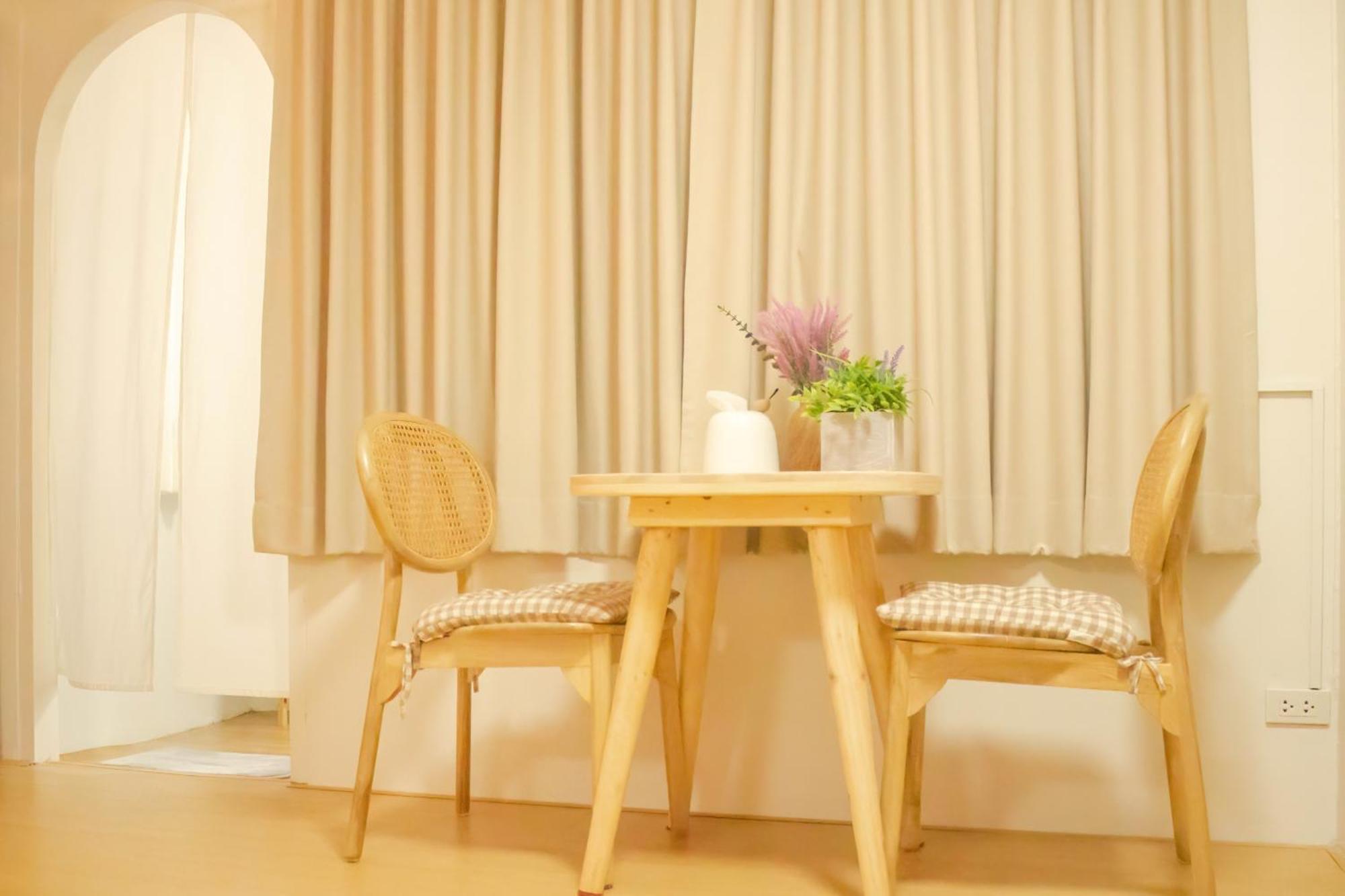 Story Nimman Apartment