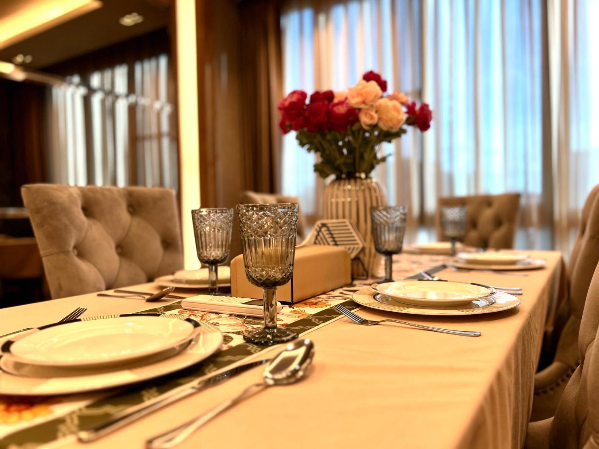 Apartment Night Market Super Large Luxurious 3-bedroom Hotel-style Chiang Mai