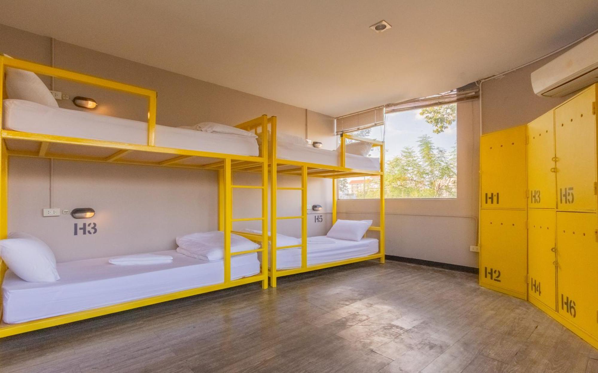 Chang Chang Hostel *