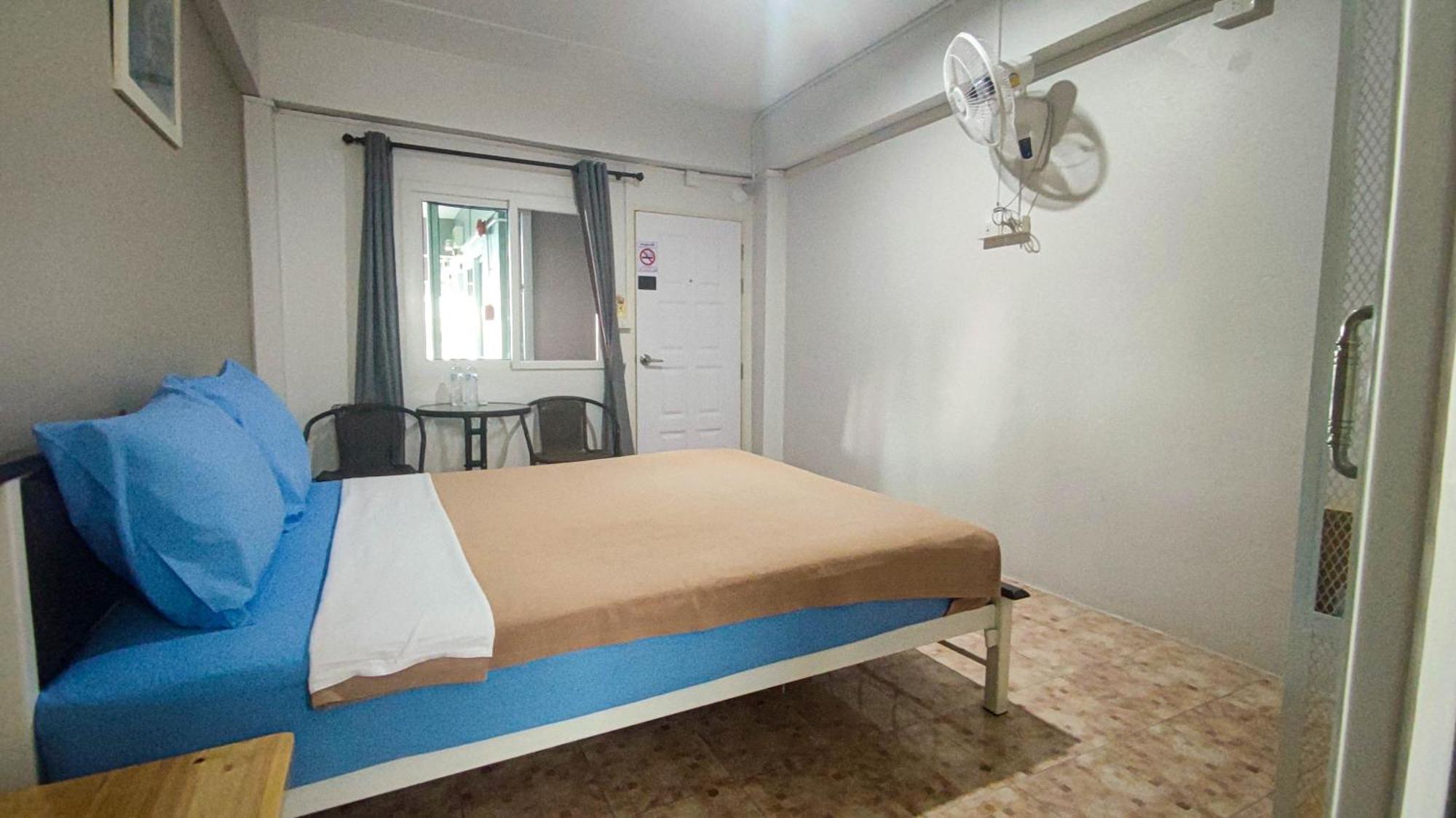 Chada House Hotel Chiang Mai