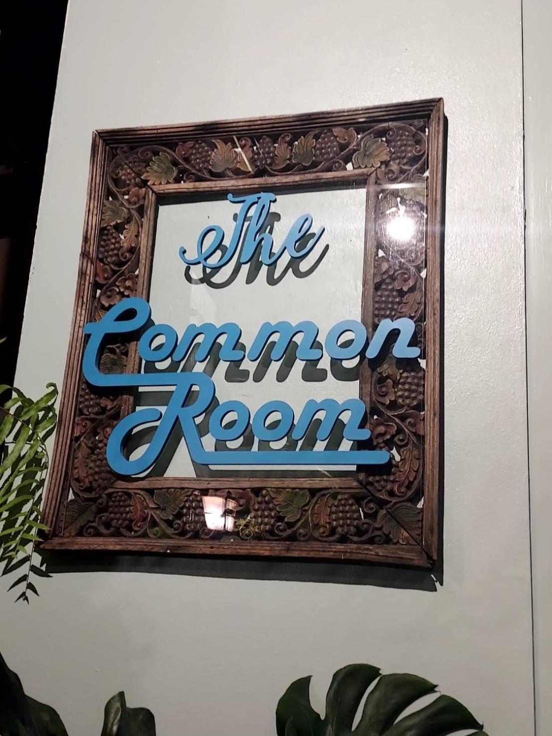 Bed & Breakfast The Commonroom Cnx Chiang Mai