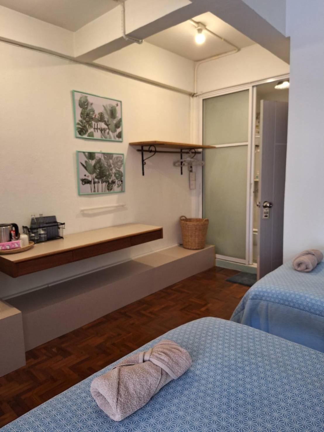 The Commonroom Cnx Bed & Breakfast 2*