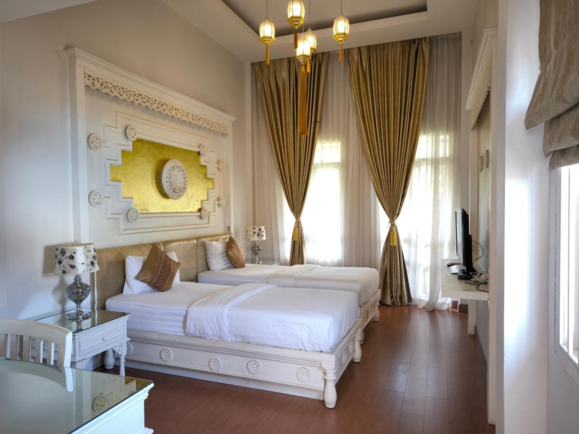 Ratchiangsaen Flora House Chiang Mai