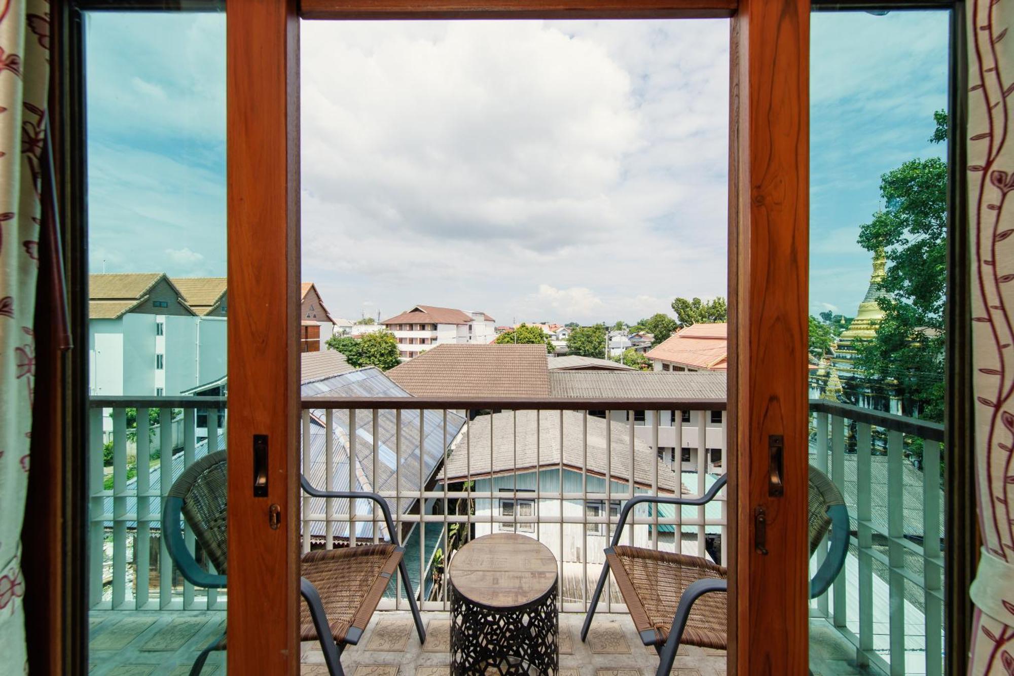 Rendezvous Classic House Chiang Mai