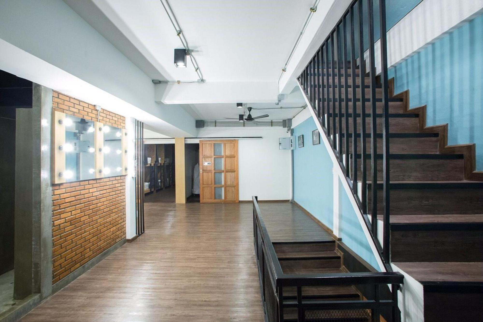 Vestique Hostel *