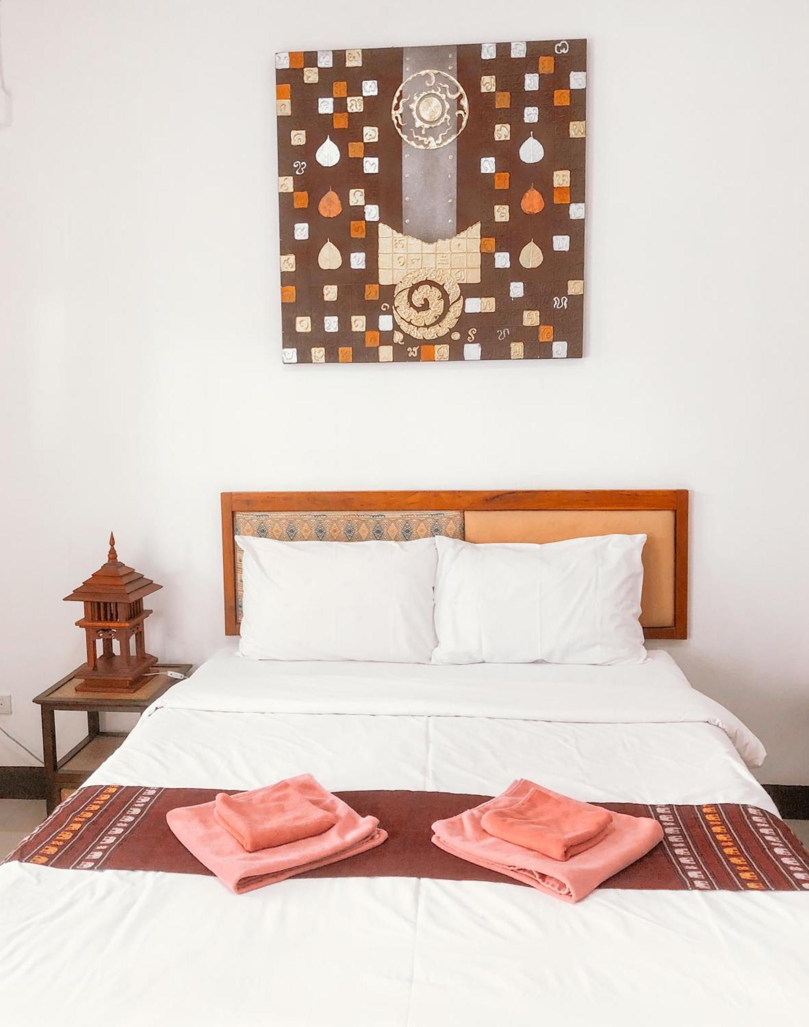 Rumah tetamu Dphouse Center Of Old 2*