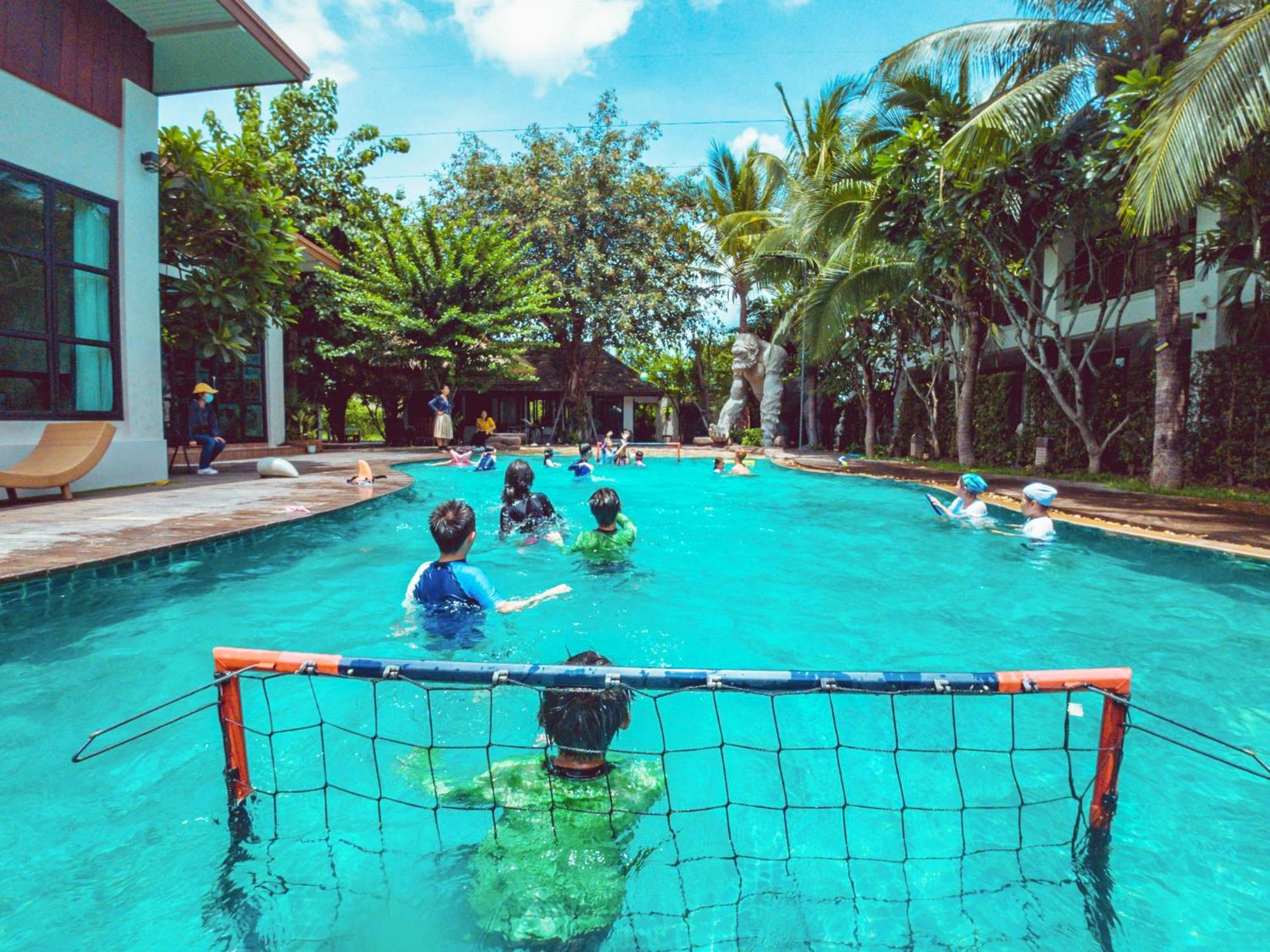 Beaver Club Aparthotel
