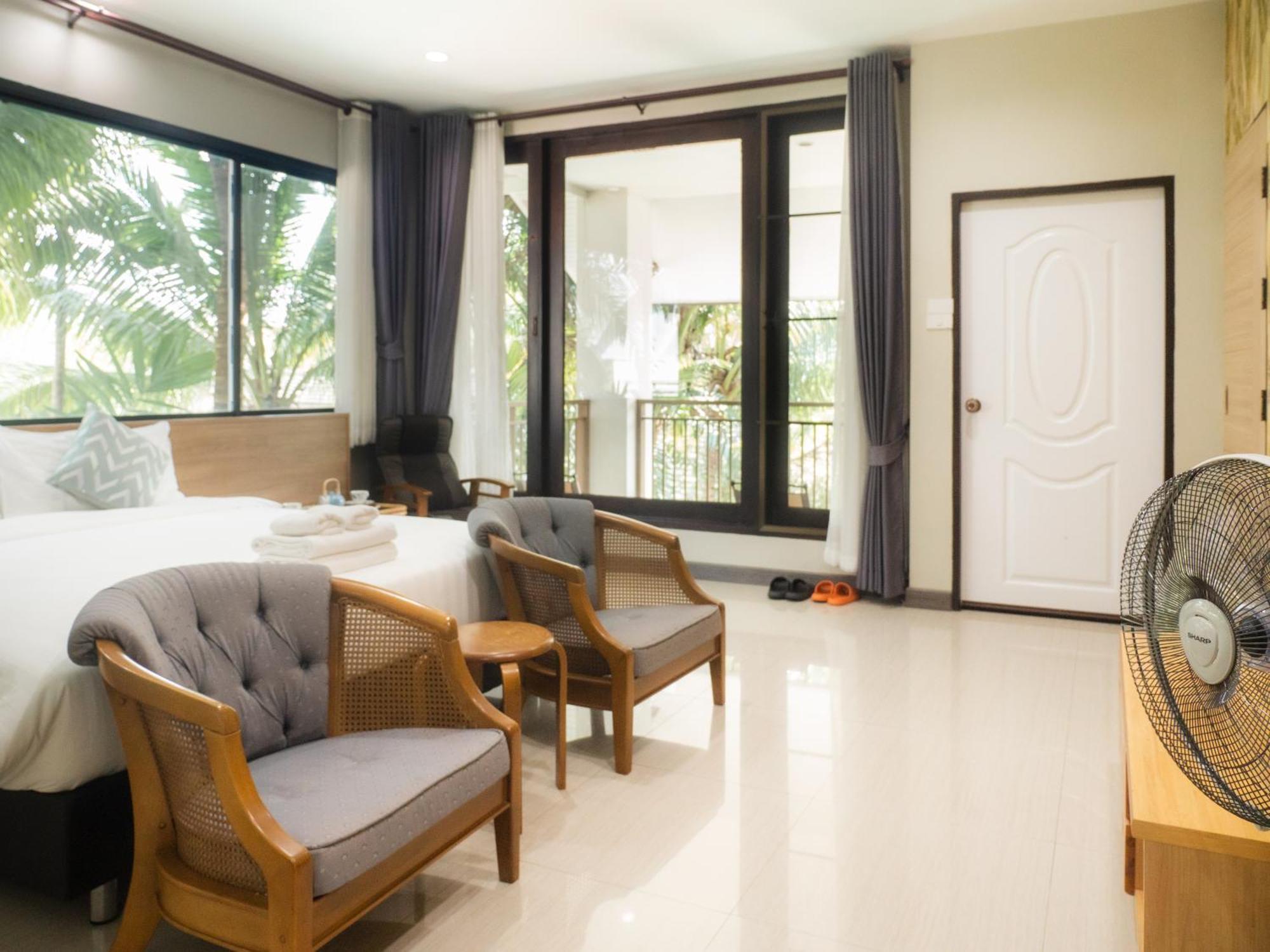 Aparthotel Beaver Club *