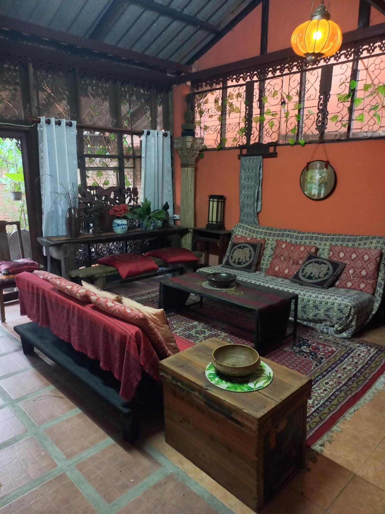 Guest house Teak House Chiang Mai