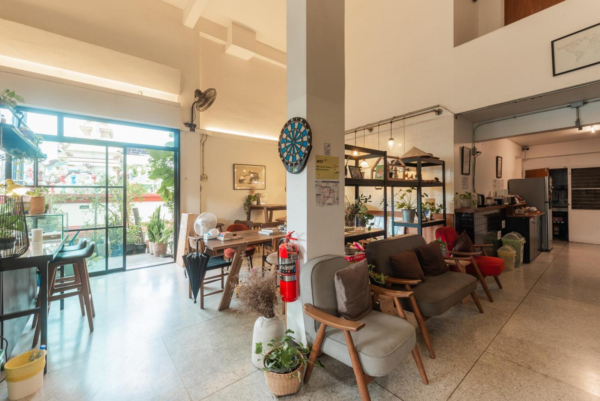 Fav Town Hostel Chiang Mai