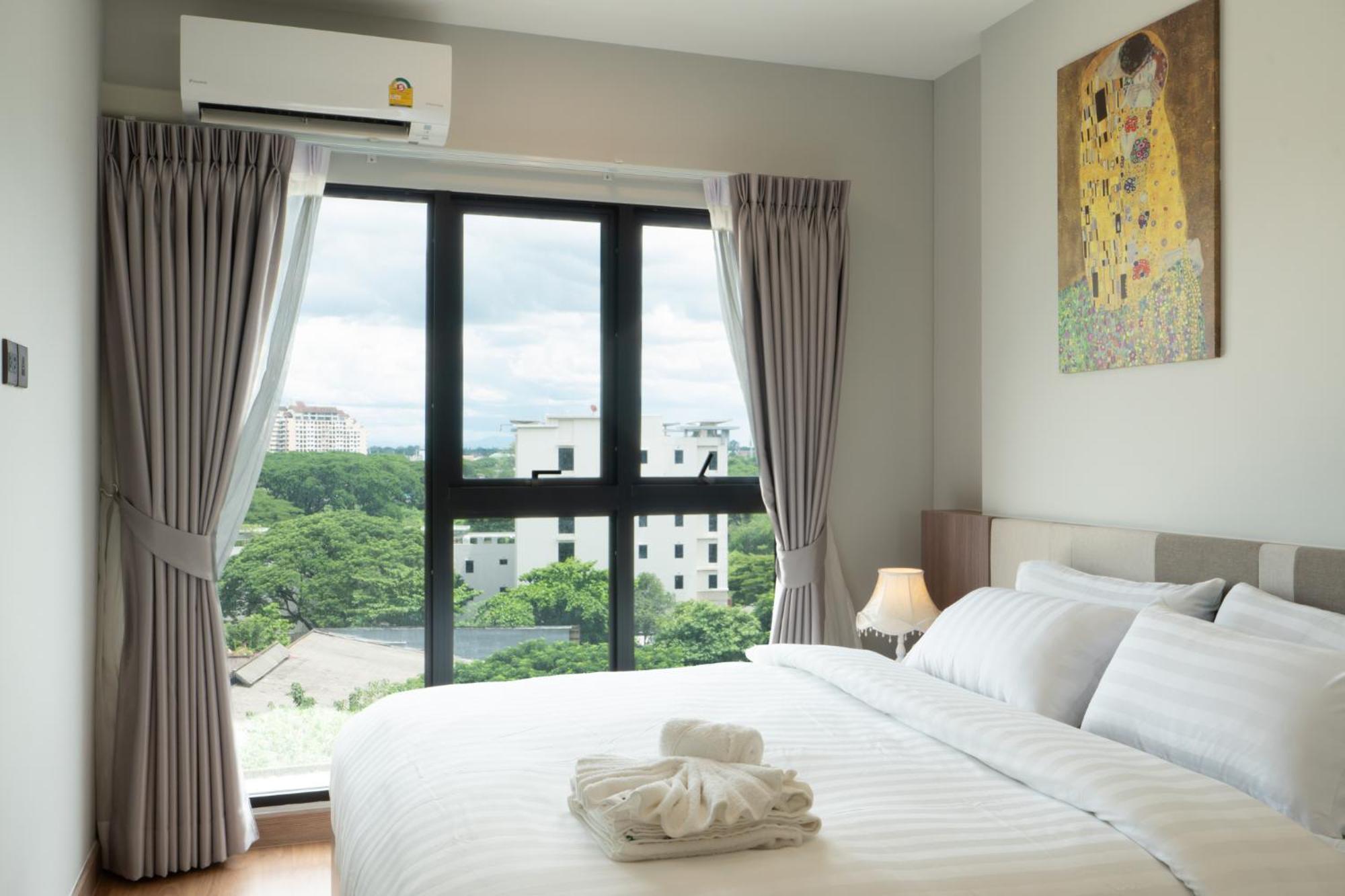 Sky River, Luxury Infinity, Center Apartamento *