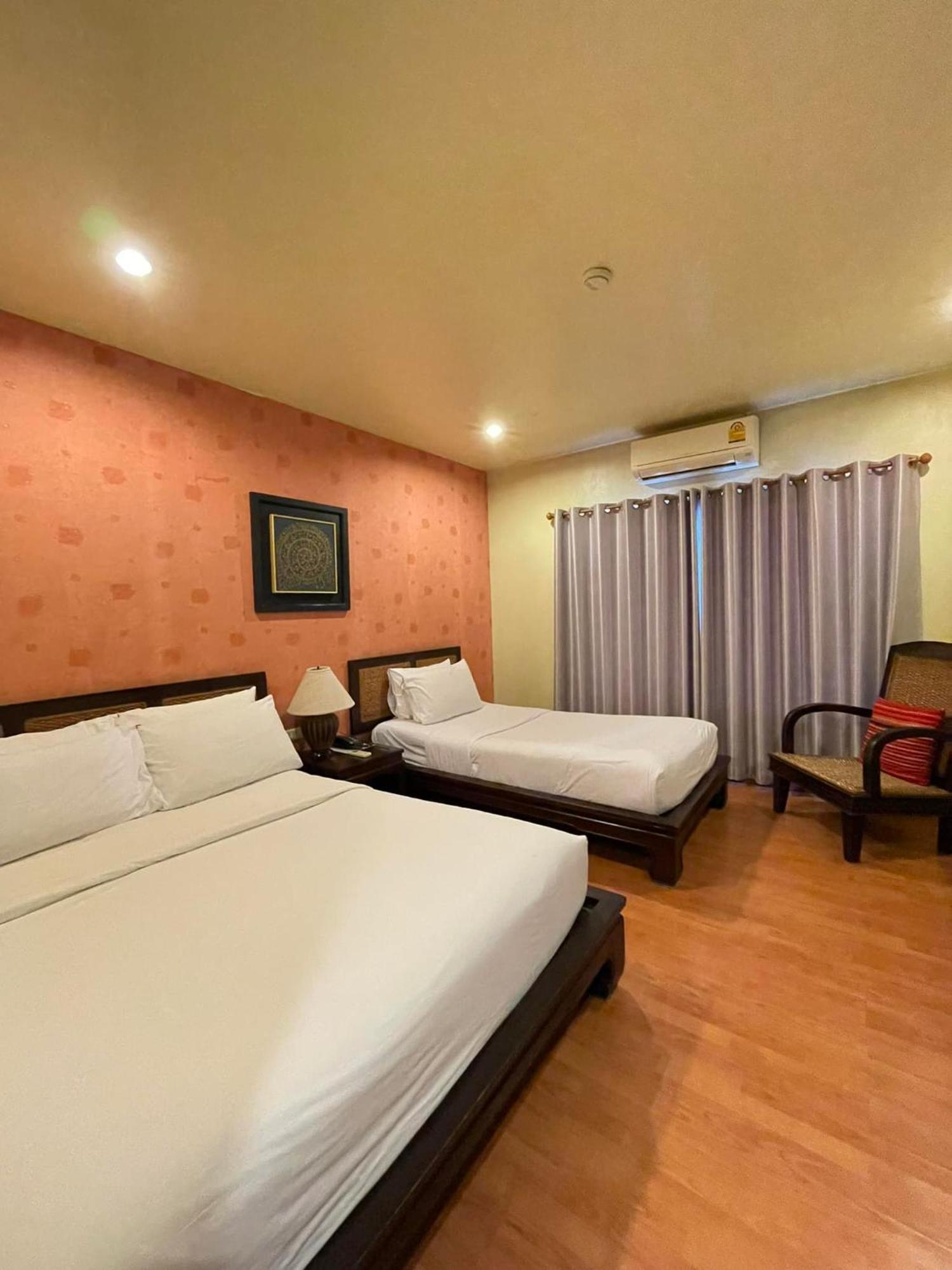 Thai House,thapae Hotel Chiang Mai