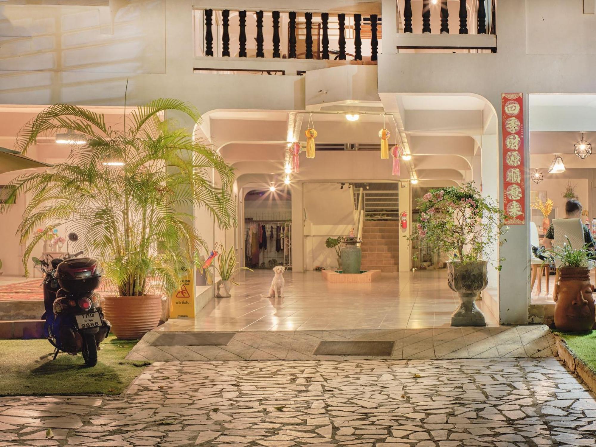 Chiangmai Hotel 3*