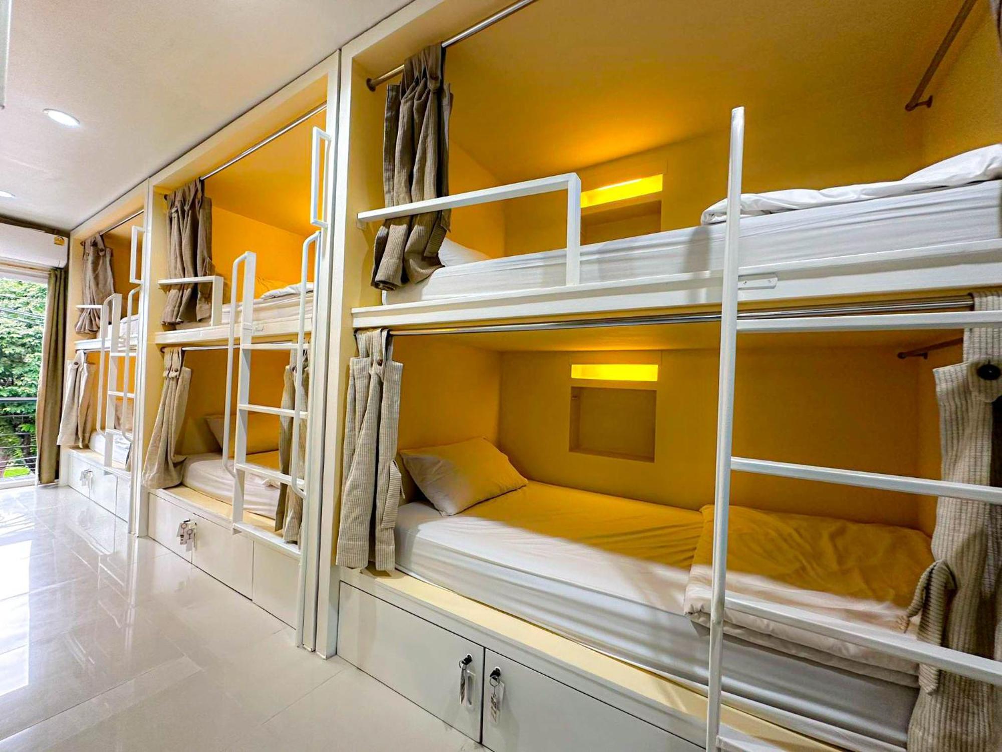 Hostel Hug Backpackers *