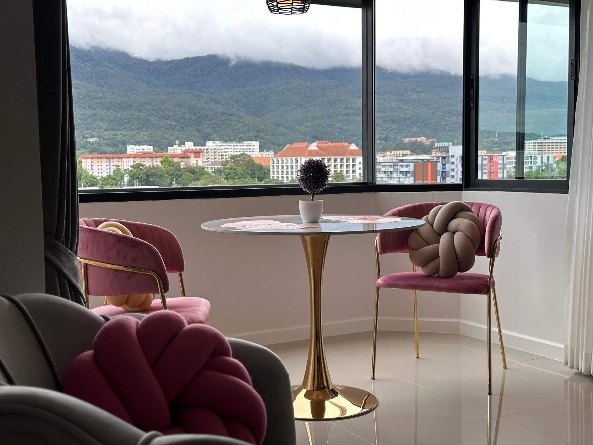 Apartment Mountain & View Panorama At Nimman Chiang Mai