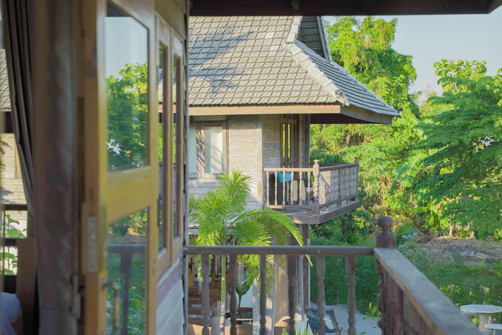 Baanchandra Guest house *