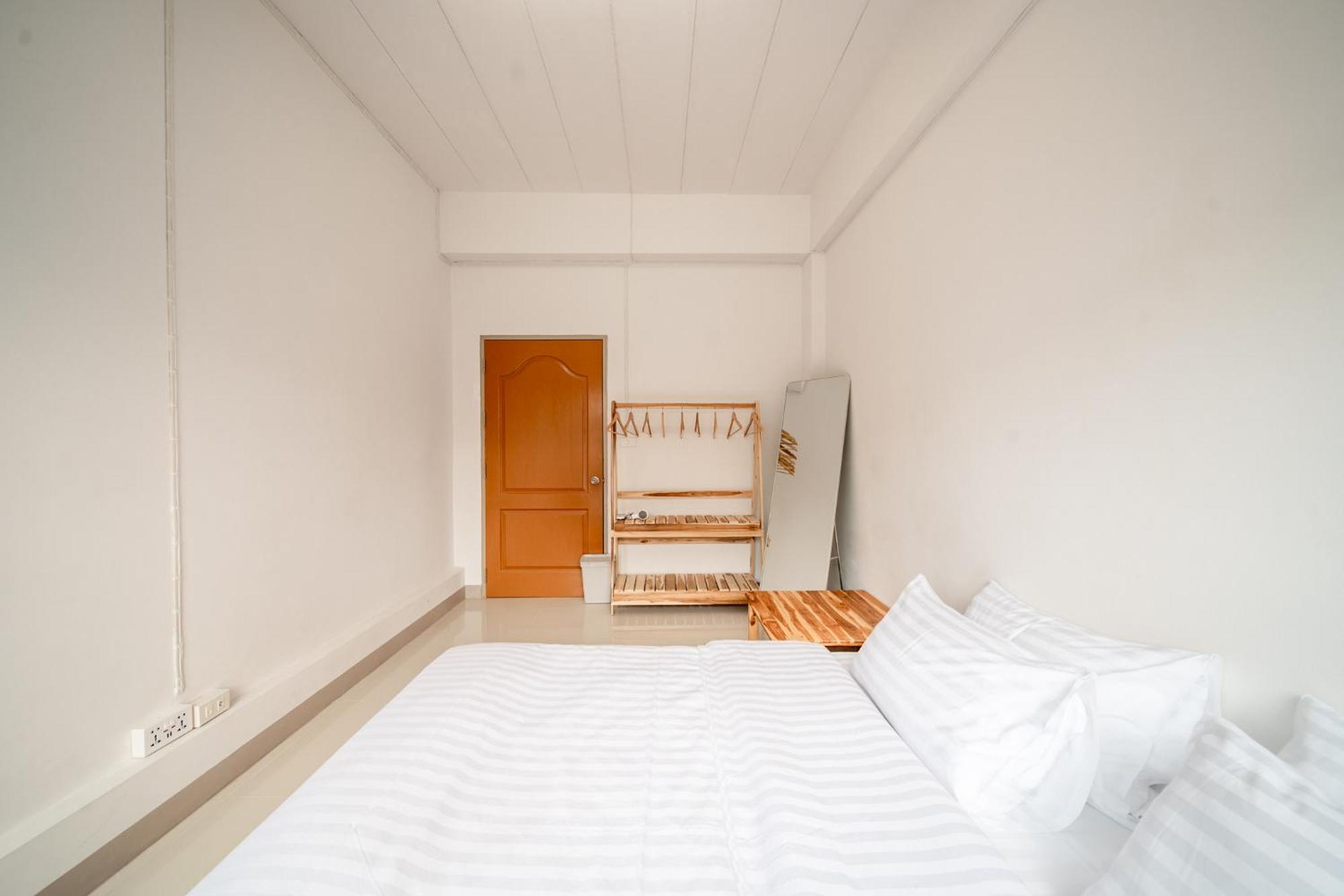 Socialer Coliving & Coworking Space Hostel *