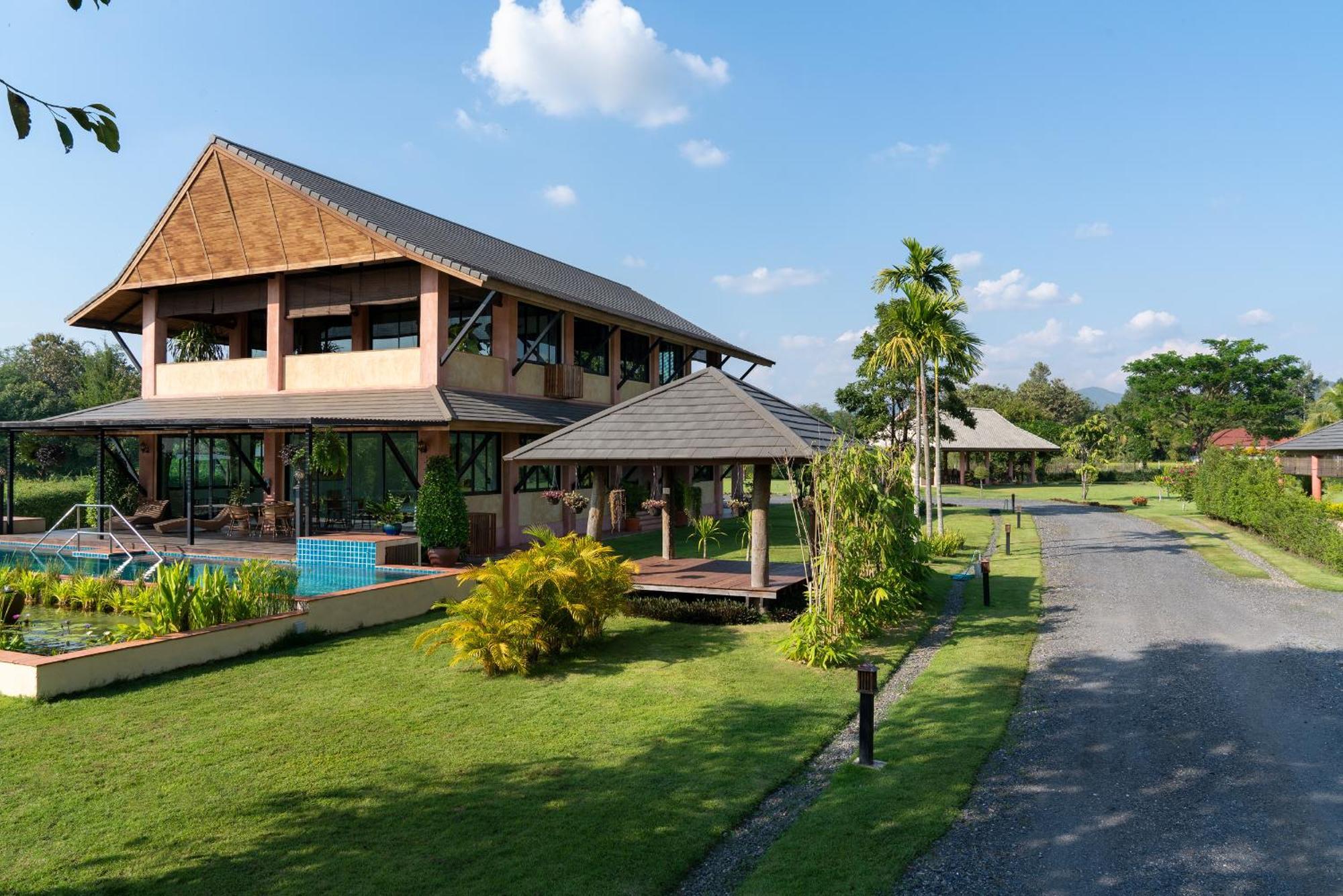 Villa Chalala With Bio-pool & Sala! *