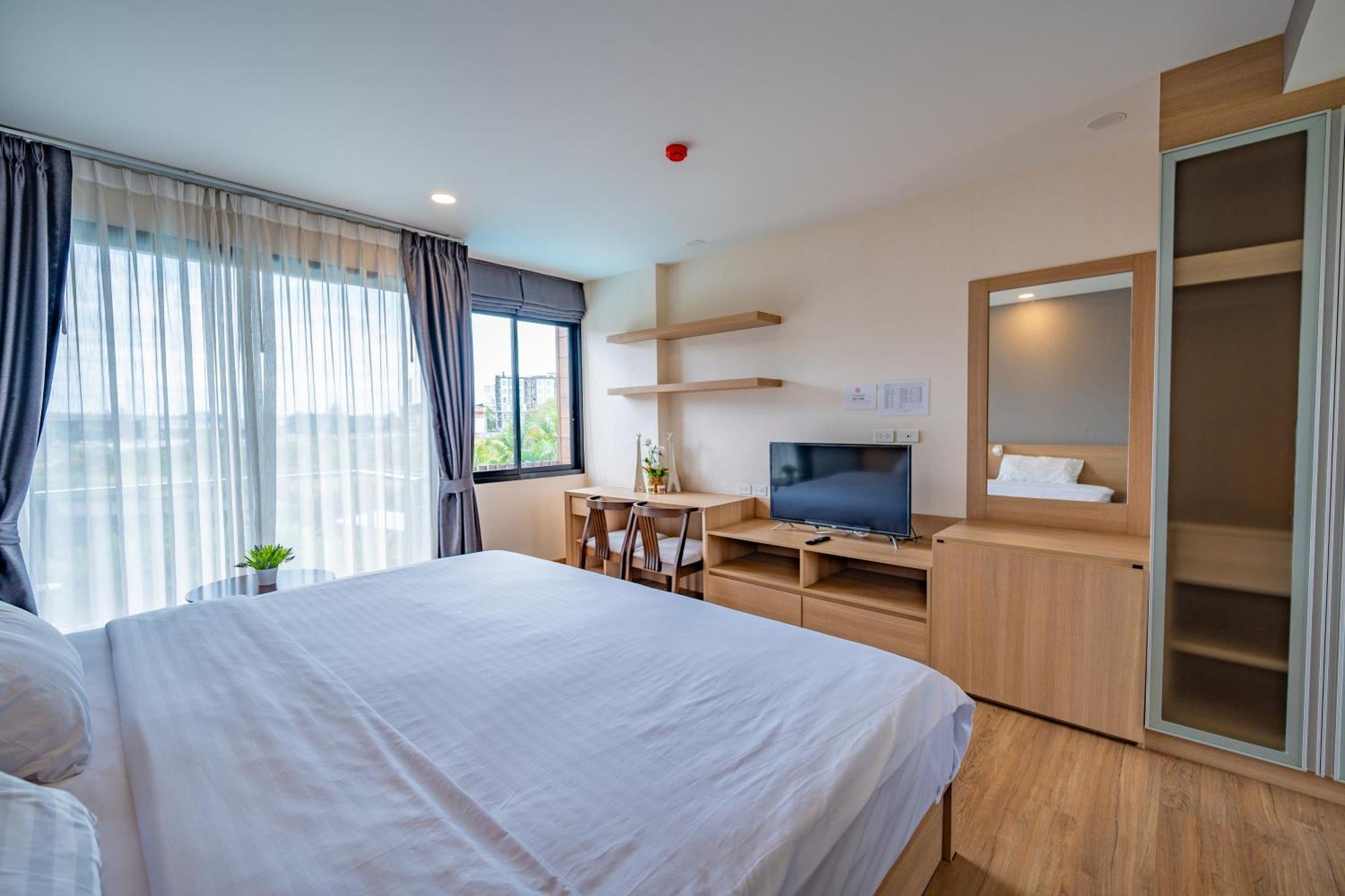 Rain T Aparthotel