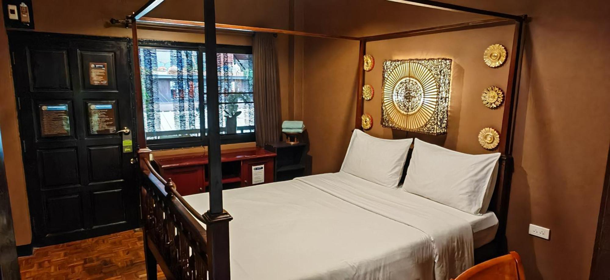Hoh Guest house