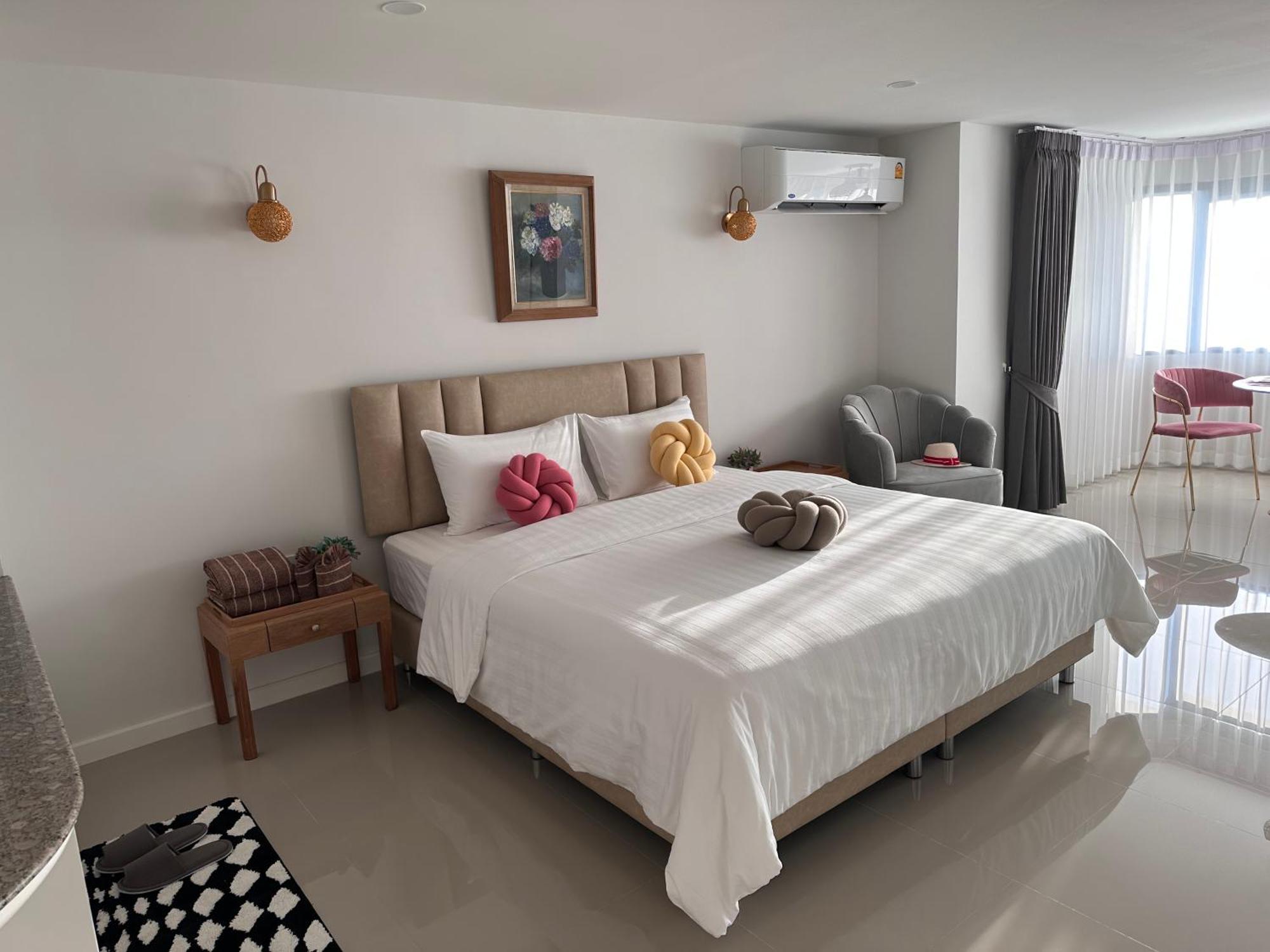 Mountain & View Panorama At Nimman Apartment Chiang Mai