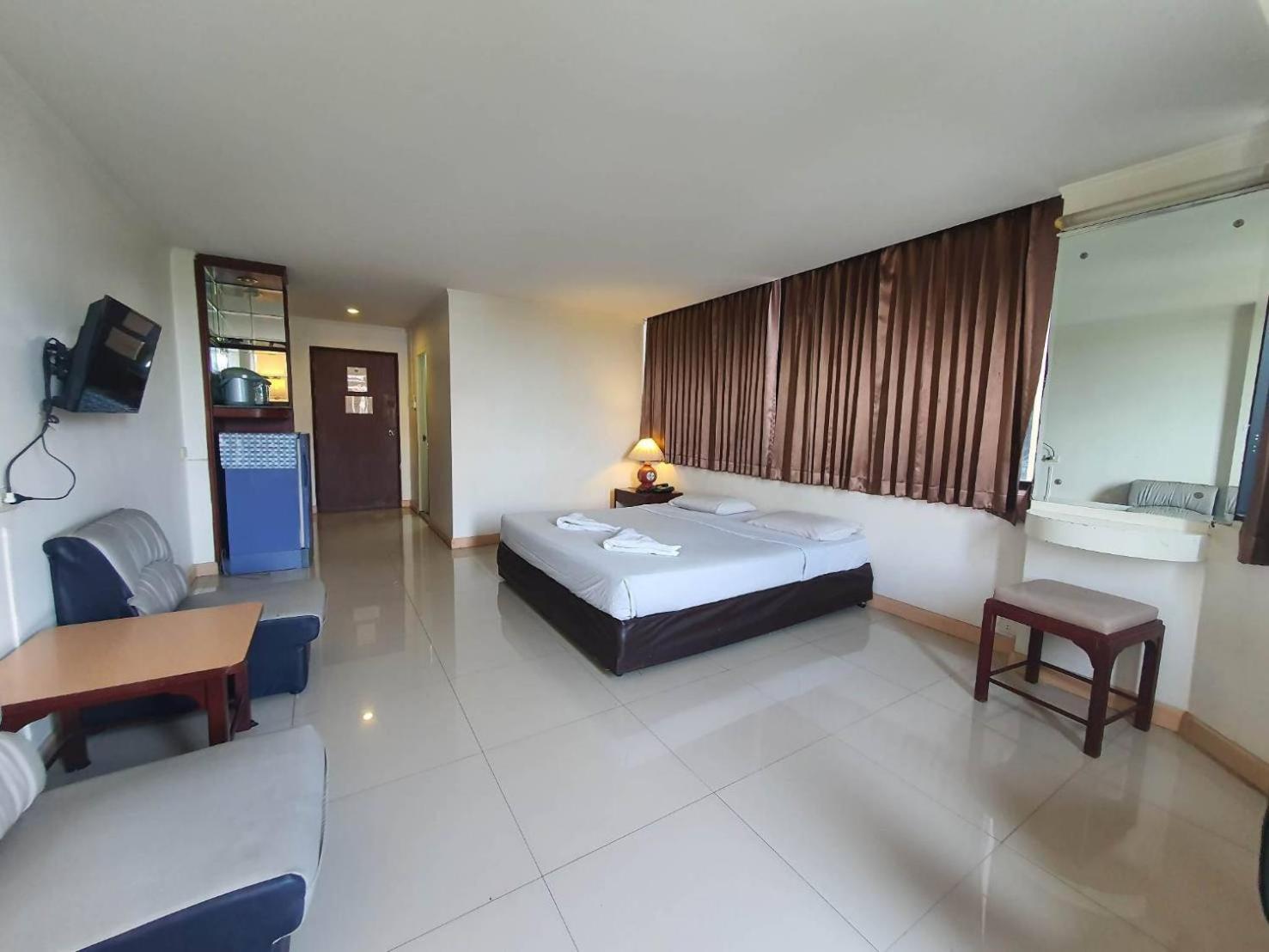The Pacific Cool Chic 3*