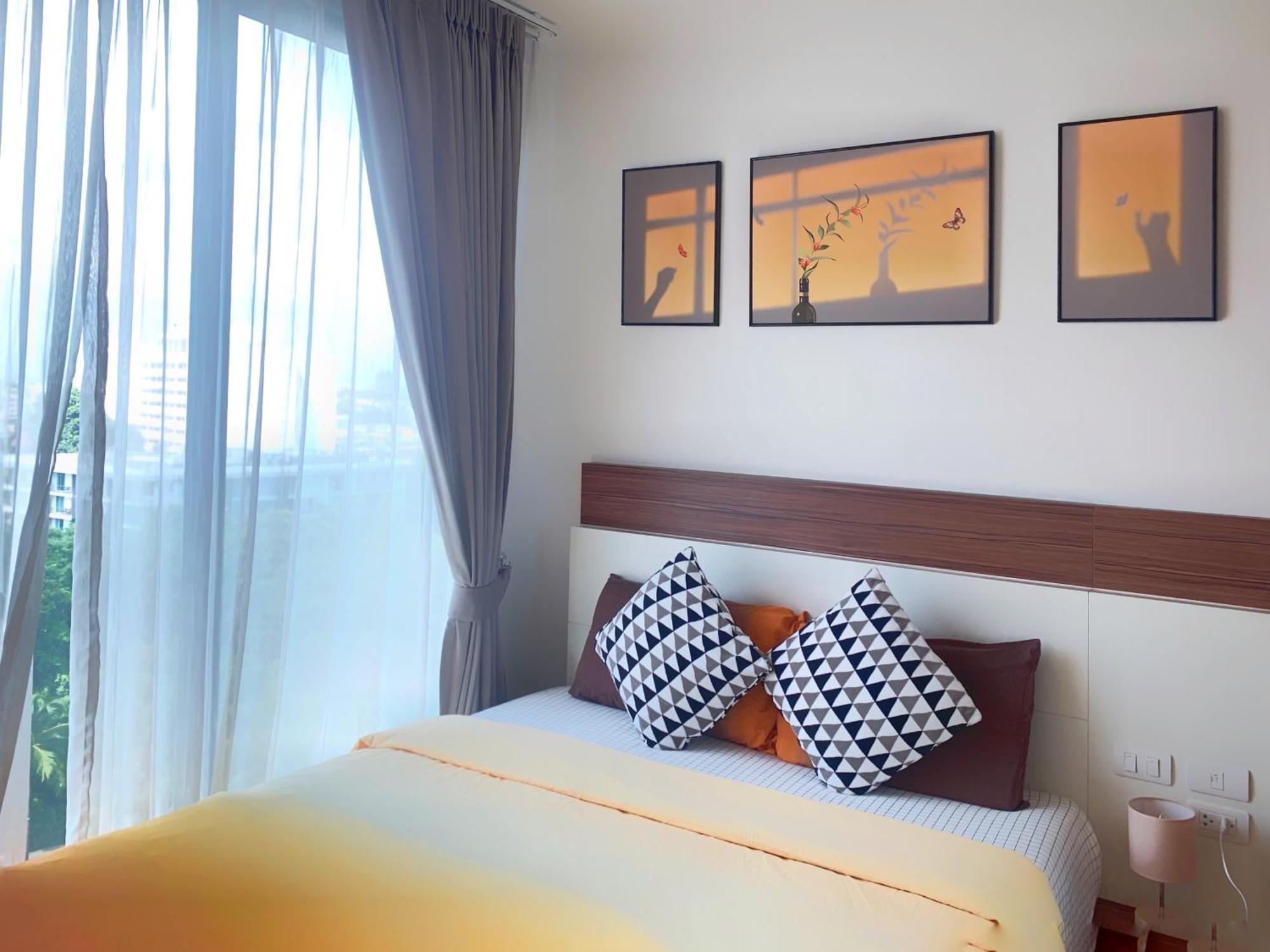 The Astra Cozy Living