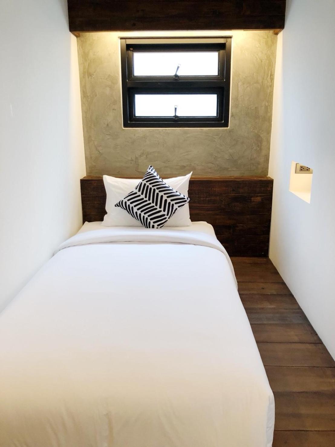 The Entaneer Poshtel *