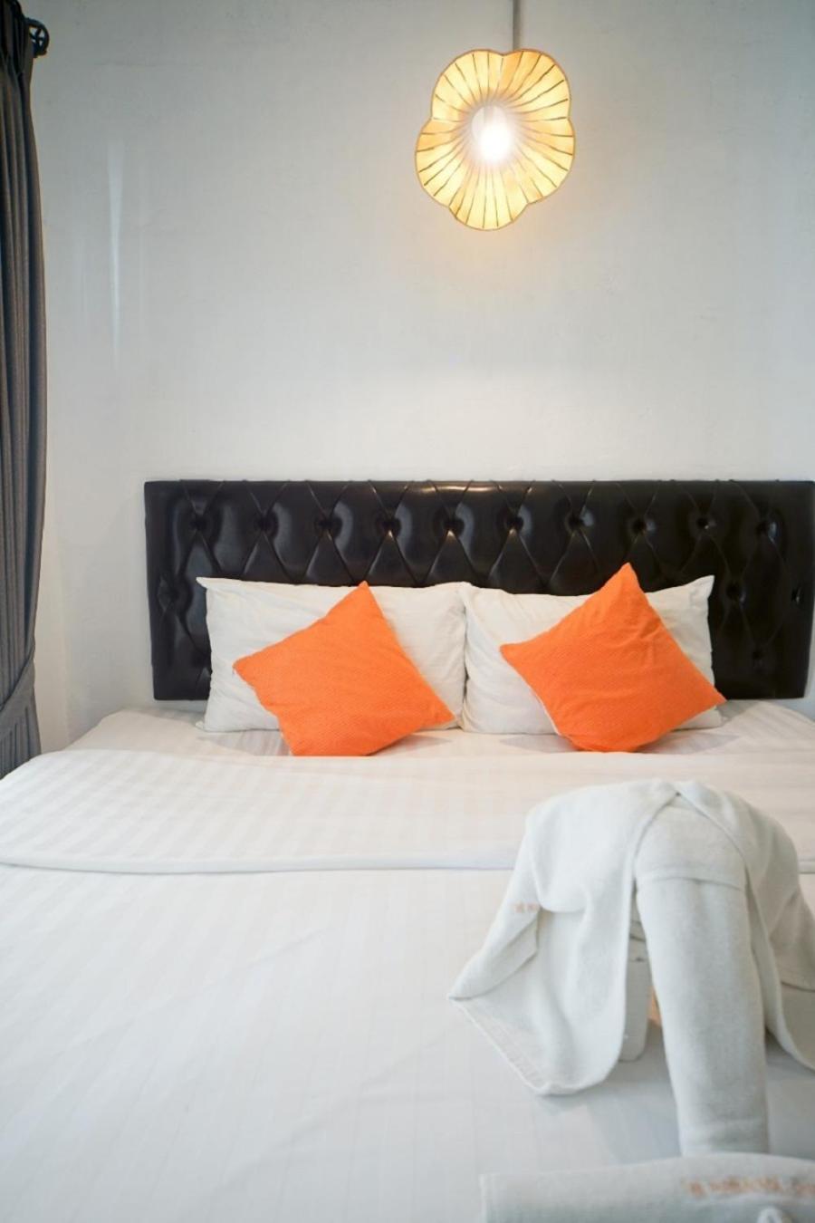 The Warehouse Hotel 3*