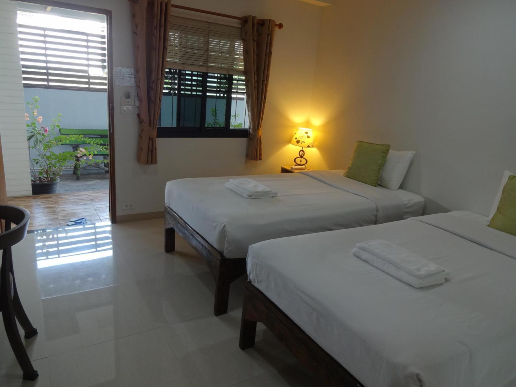 Guest house Rena House 2*