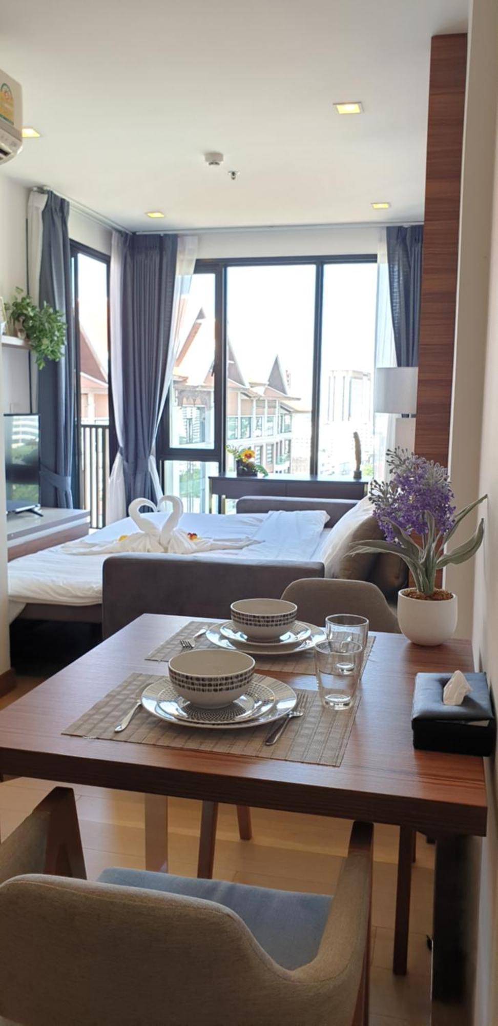 Aparthotel The Astra Family