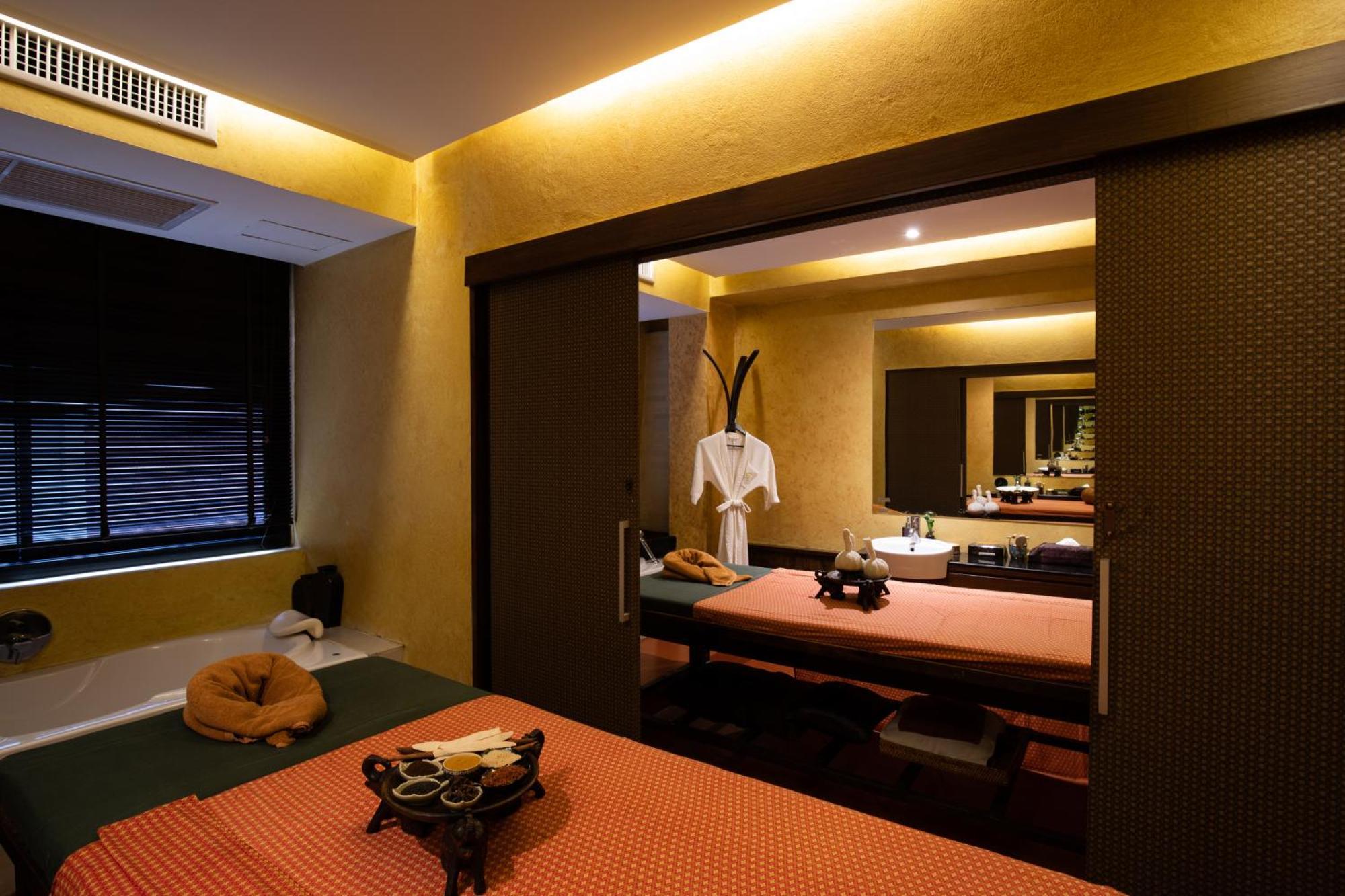 De Chai Colonial & - Sha Hotel Chiang Mai